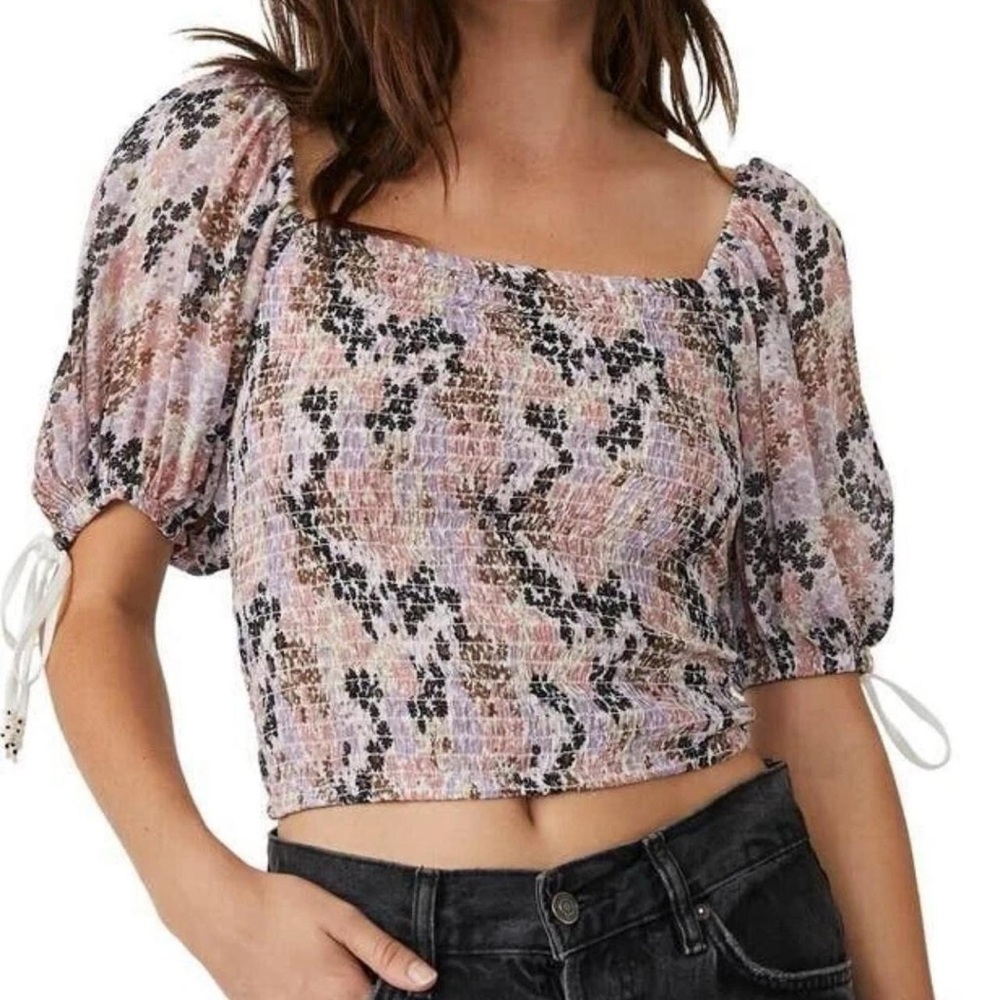 Free People NWT Back On Top Smocked Puff Sleeve Floral Print Blouse Size Large
